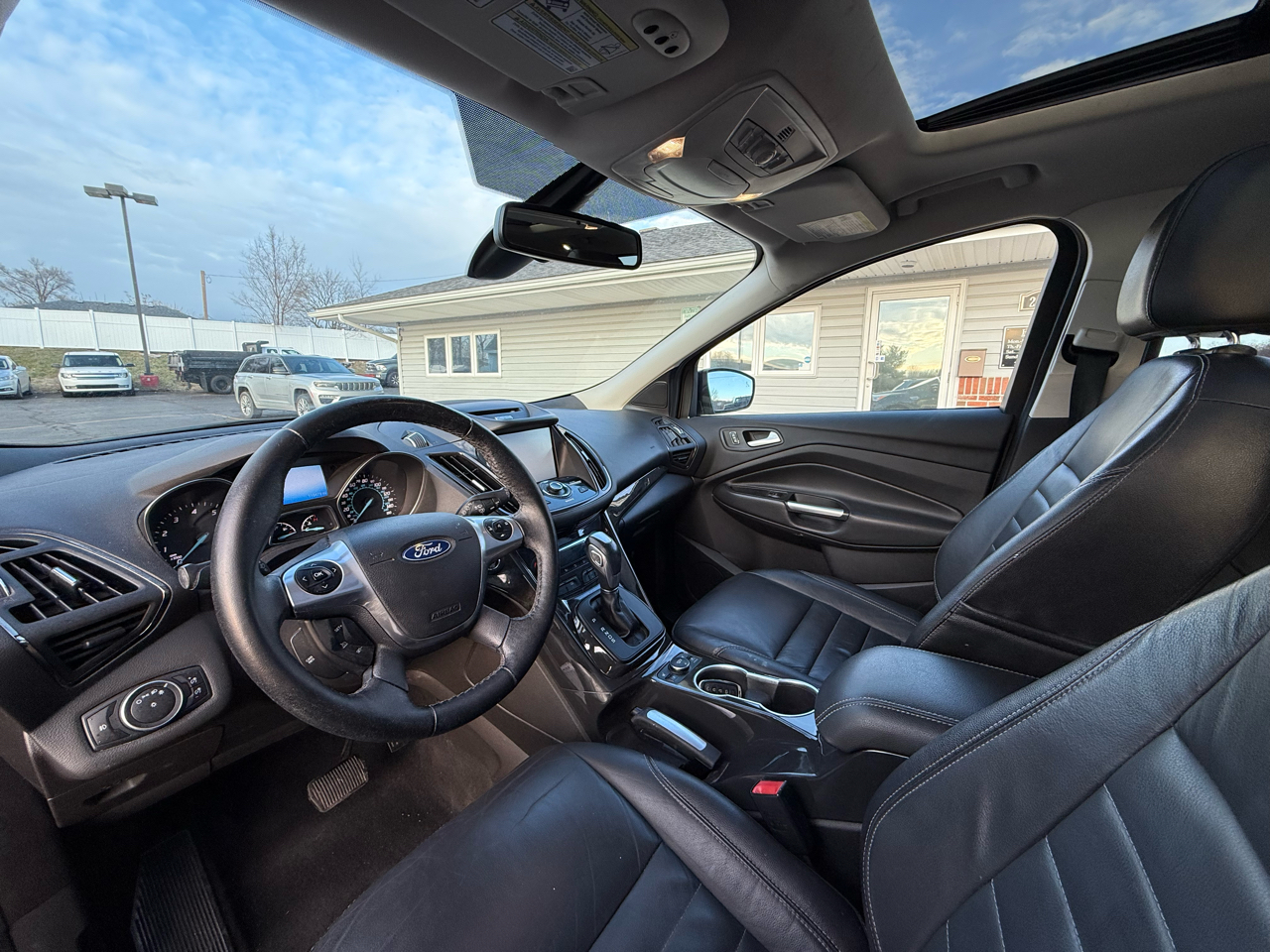 Ford Escape Titanium 4WD 2015