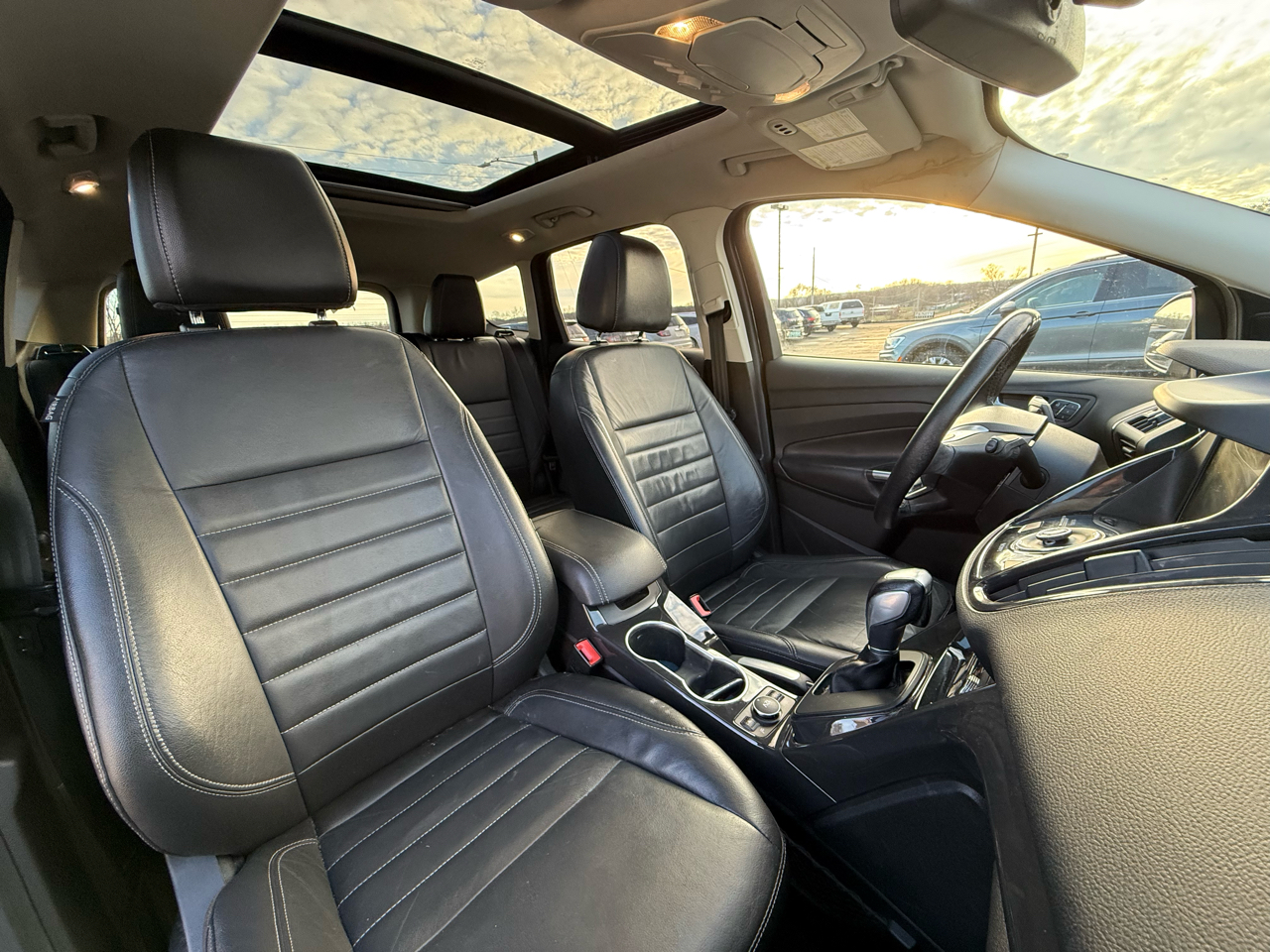 Ford Escape Titanium 4WD 2015