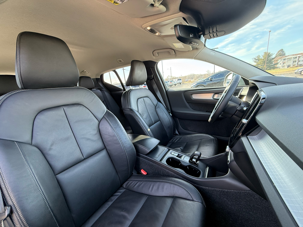 Volvo XC40 T5 Momentum AWD 2022