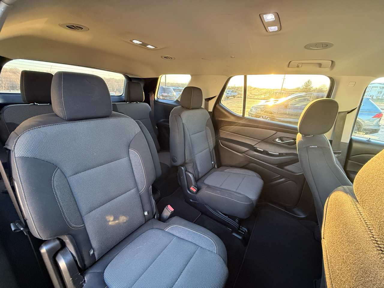 Chevrolet Traverse LT Cloth FWD 2019