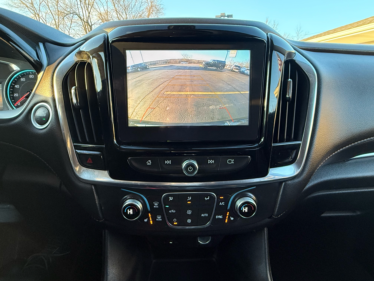 Chevrolet Traverse LT Cloth FWD 2019