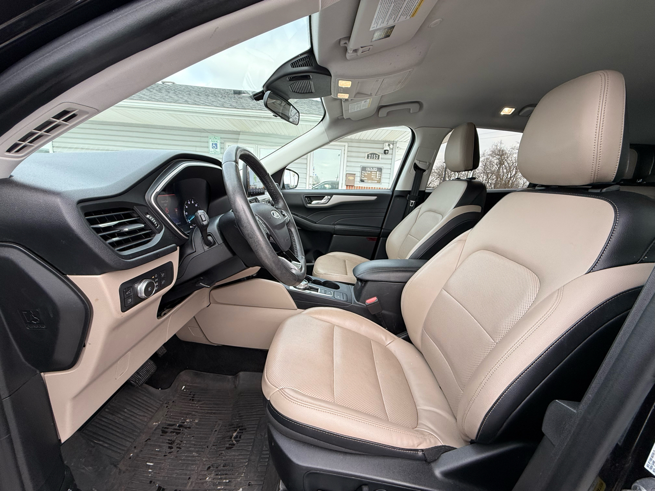 Ford Escape Hybrid SEL AWD 2022