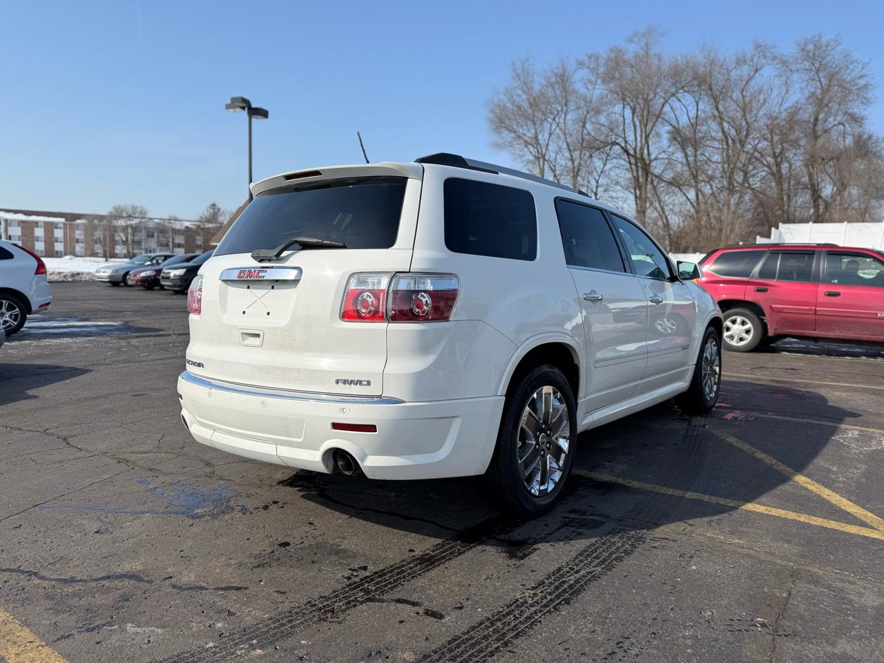 GMC Acadia Denali AWD 2011
