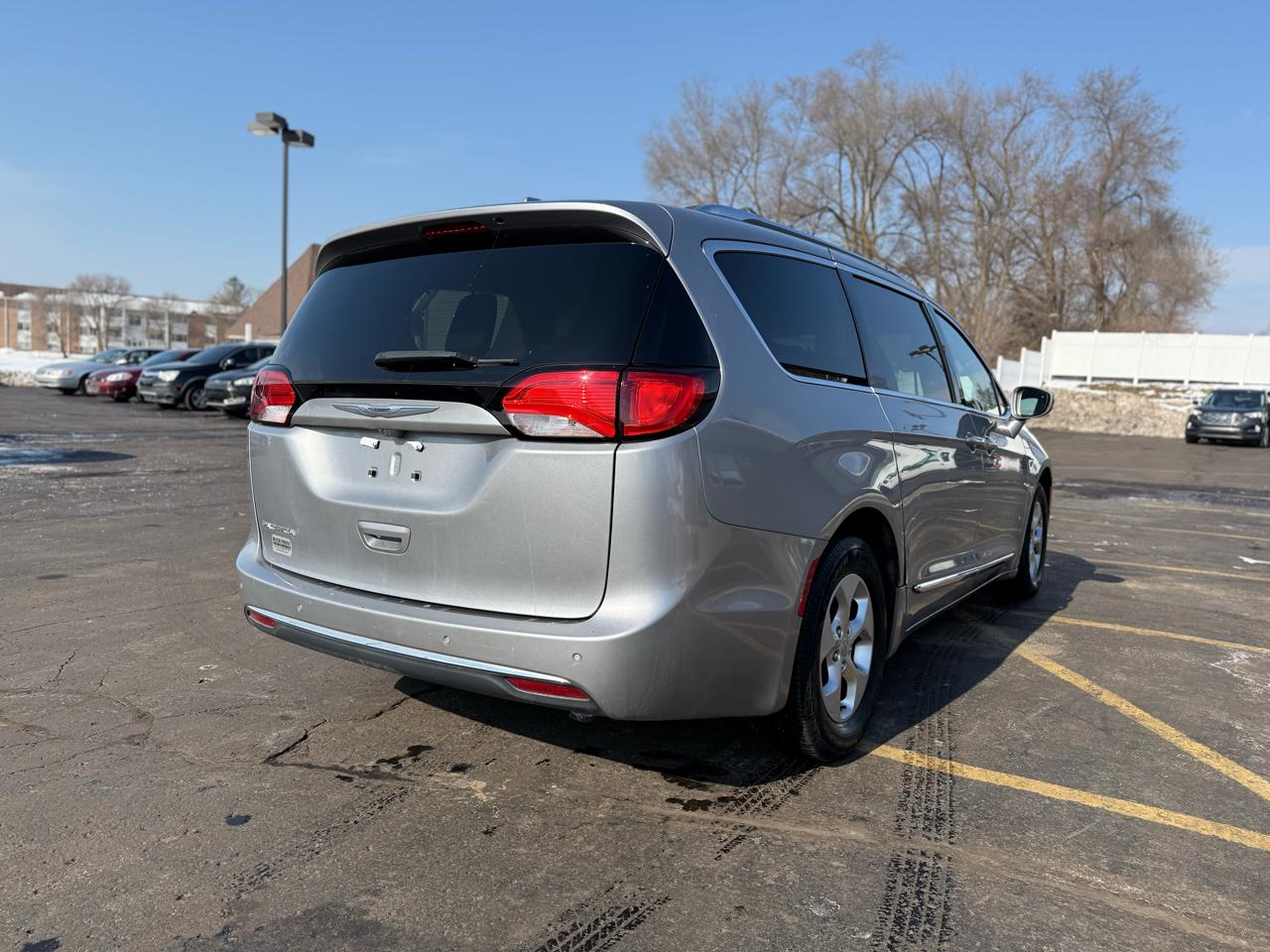 Chrysler Pacifica Touring-L Plus 2017
