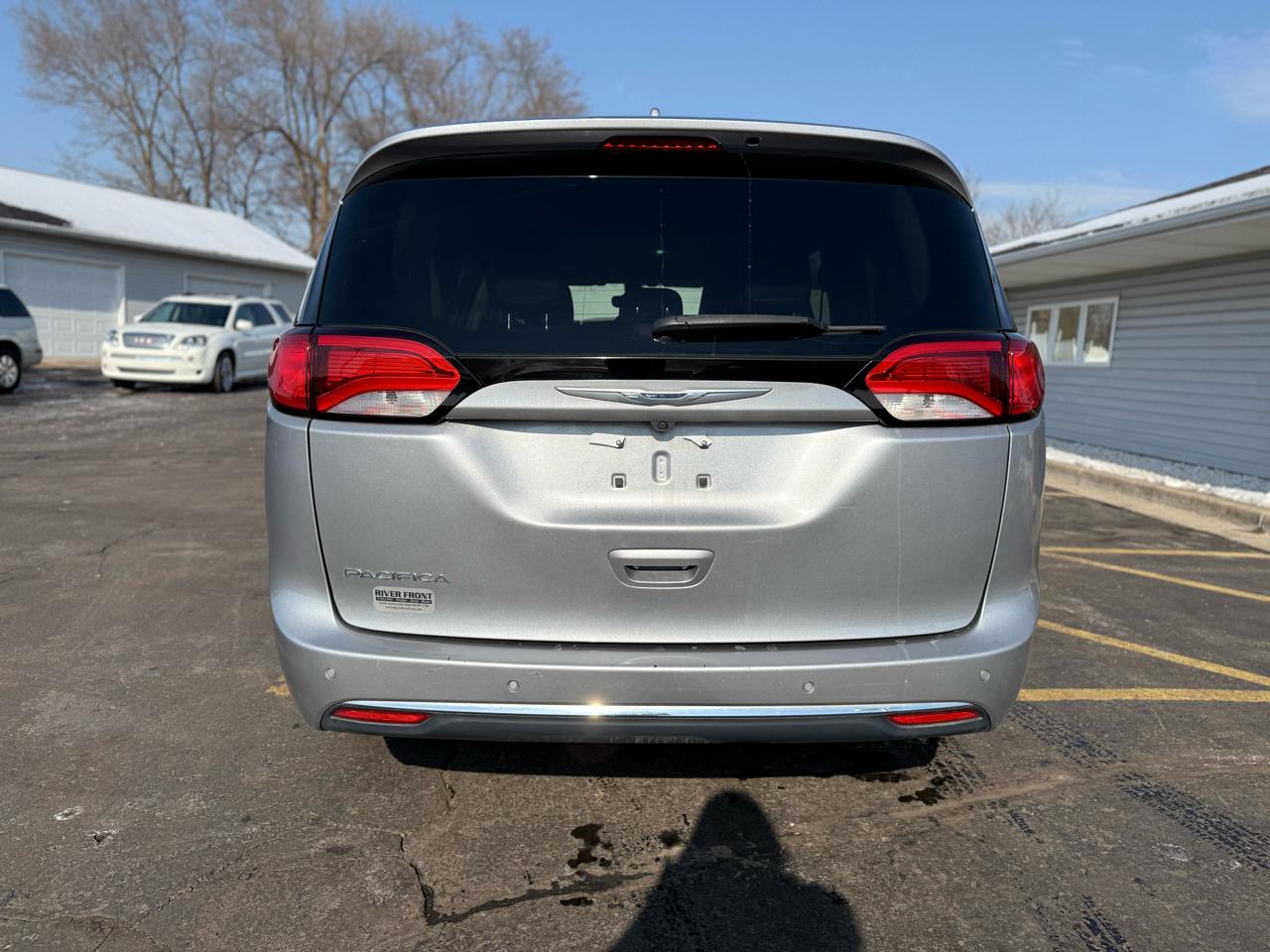 Chrysler Pacifica Touring-L Plus 2017