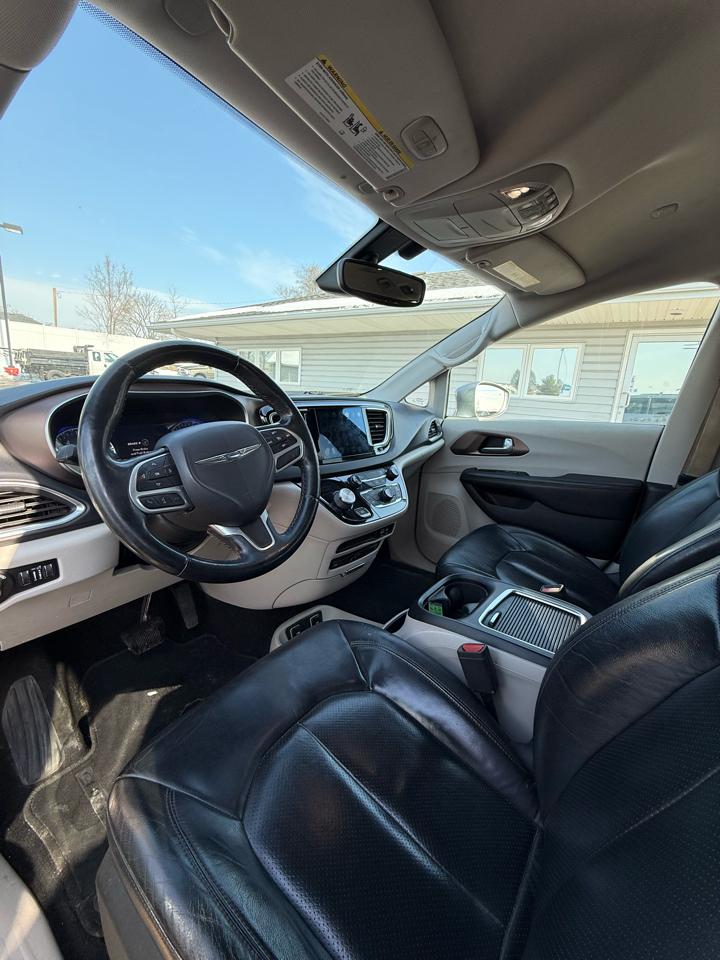 Chrysler Pacifica Touring-L Plus 2017