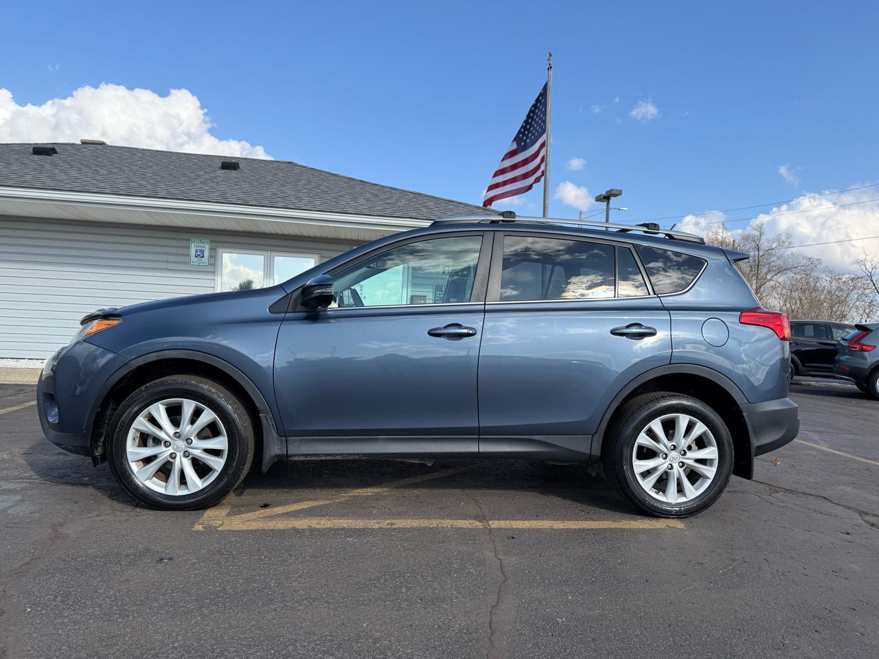 Toyota RAV4 Limited AWD 2013