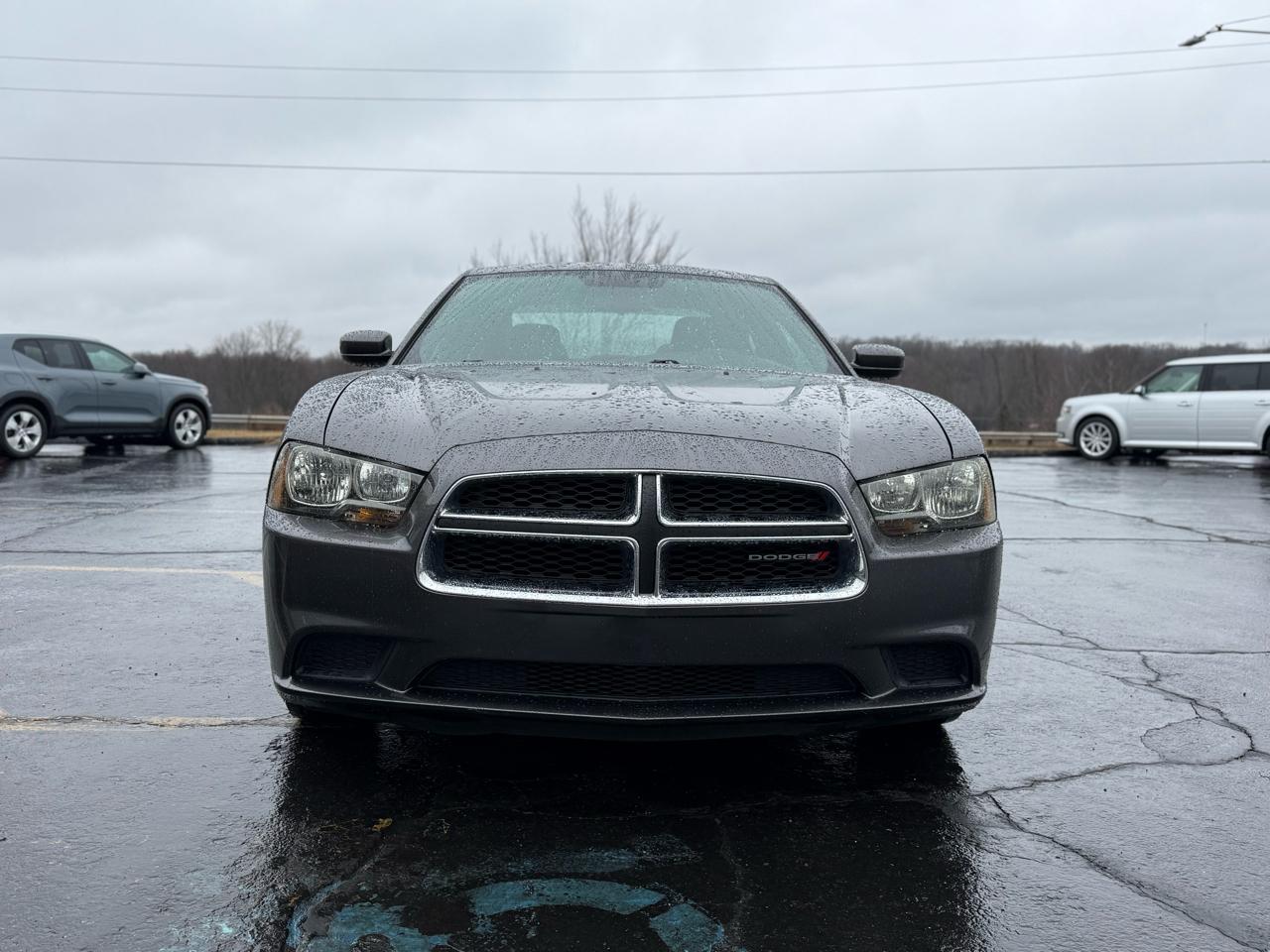 Dodge Charger SE 2014
