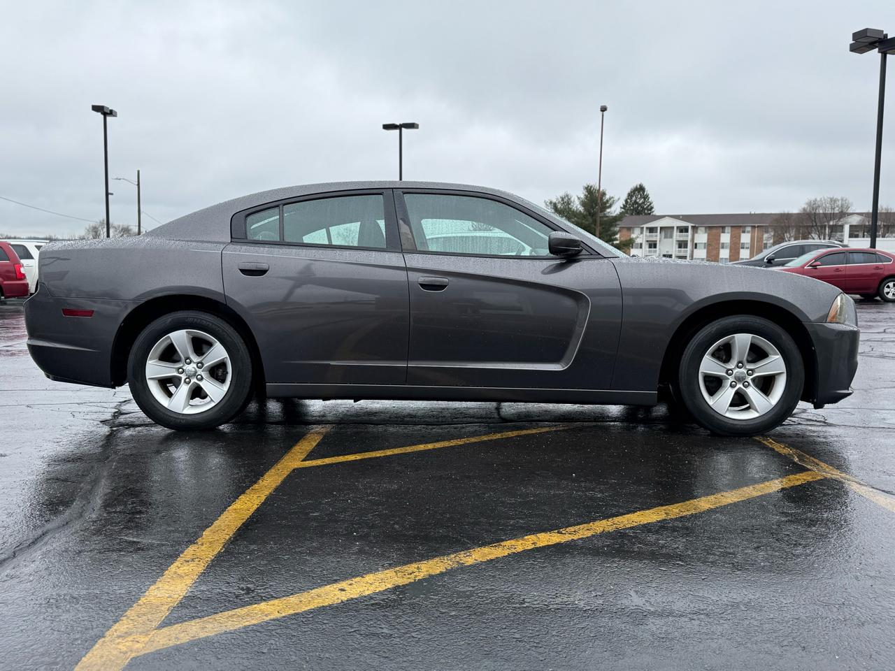 Dodge Charger SE 2014