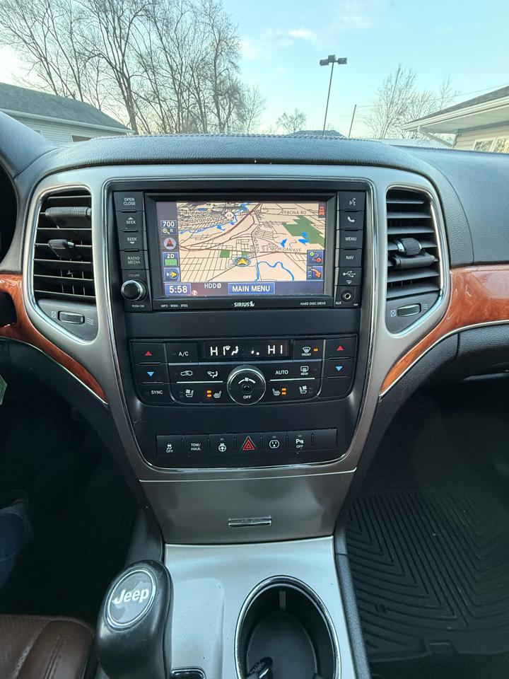 Jeep Grand Cherokee Overland 4WD 2013