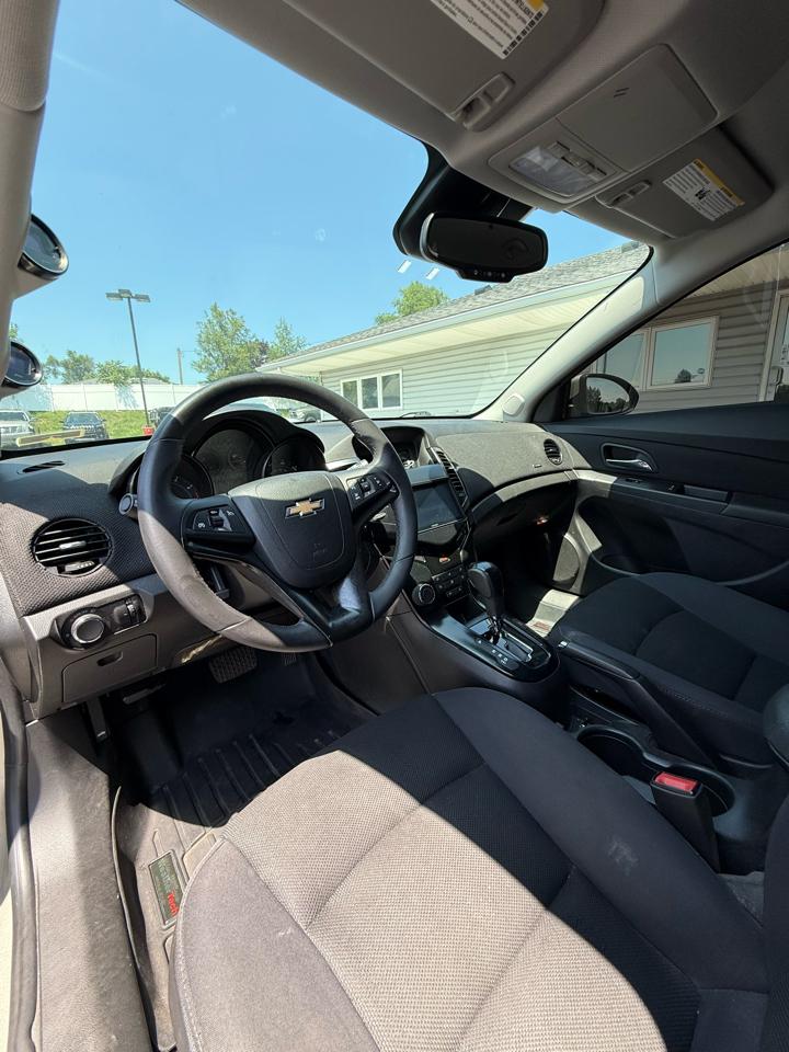 Chevrolet Cruze 1LT Auto 2015