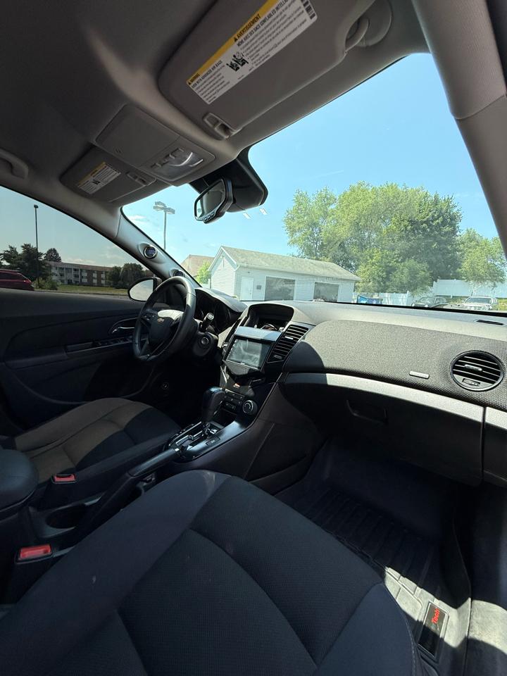 Chevrolet Cruze 1LT Auto 2015