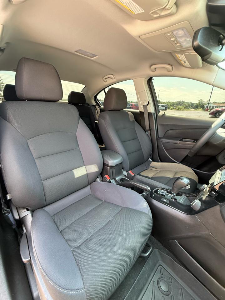 Chevrolet Cruze 1LT Auto 2015