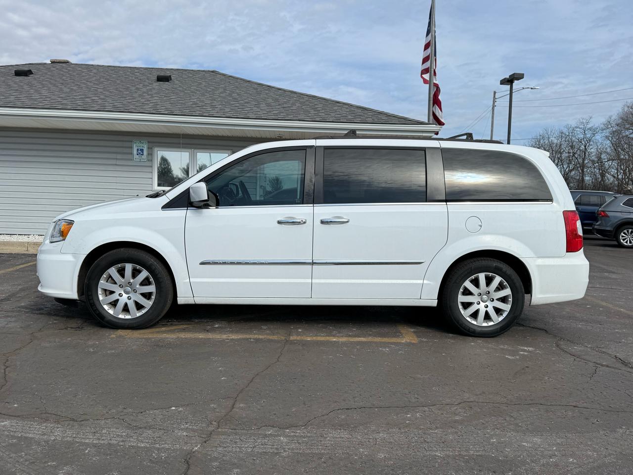 Chrysler Town & Country Touring 2014