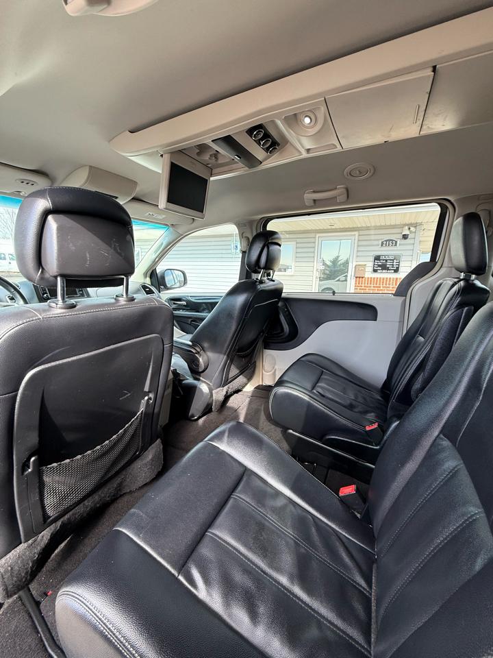 Chrysler Town & Country Touring 2014