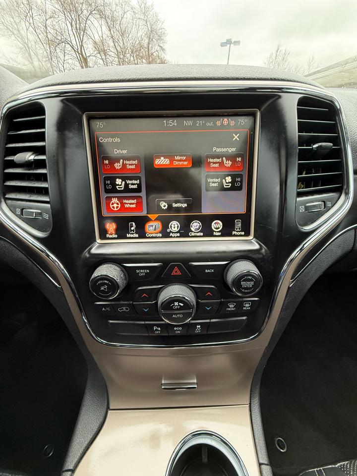 Jeep Grand Cherokee Limited 2WD 2015