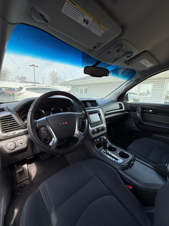 GMC Acadia SLE-2 AWD 2015