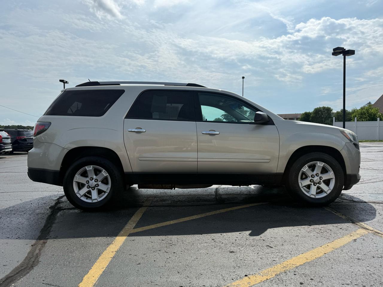 GMC Acadia SLE-2 AWD 2015