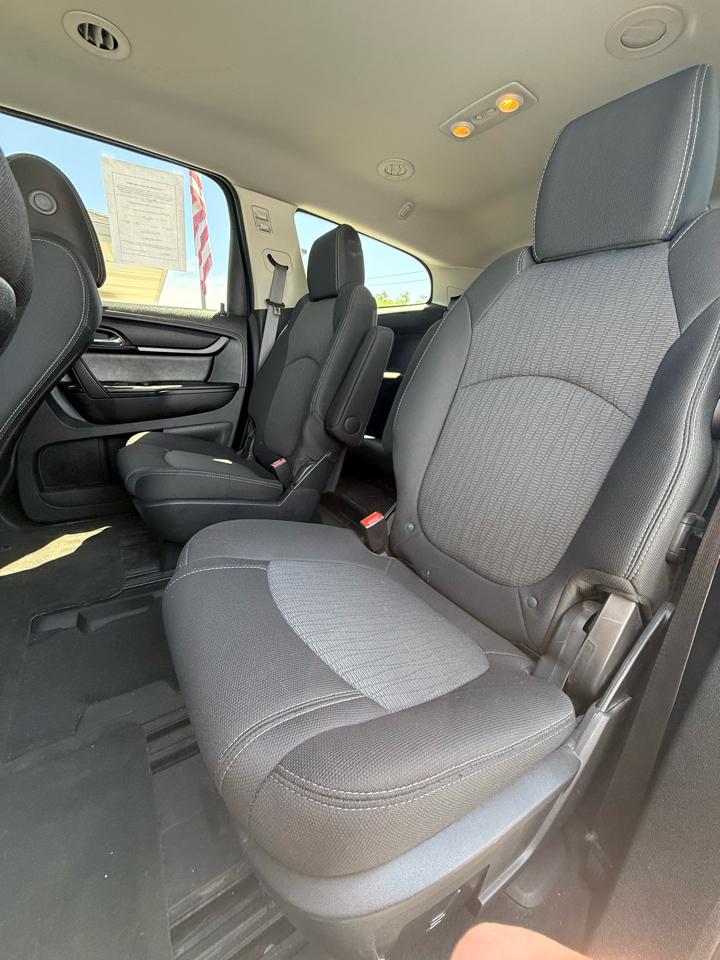 Chevrolet Traverse 1LT FWD 2014