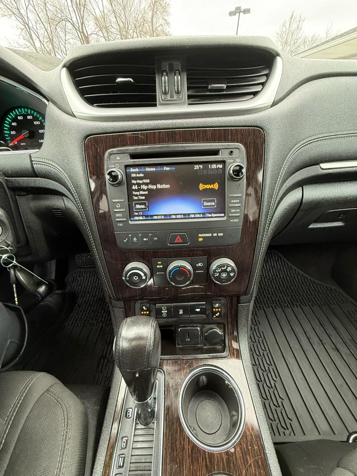 Chevrolet Traverse 1LT AWD 2015