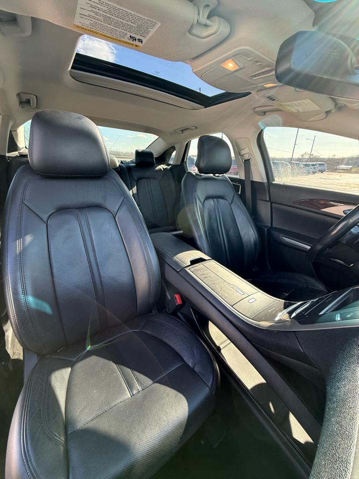 Lincoln MKZ AWD 2016