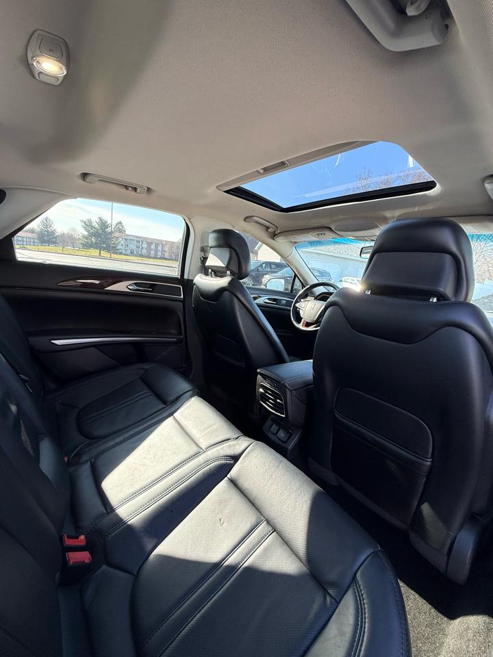 Lincoln MKZ AWD 2016