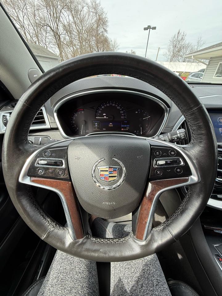 Cadillac SRX Luxury Collection AWD 2015