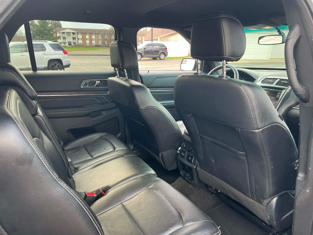 Ford Explorer Limited 4WD 2016