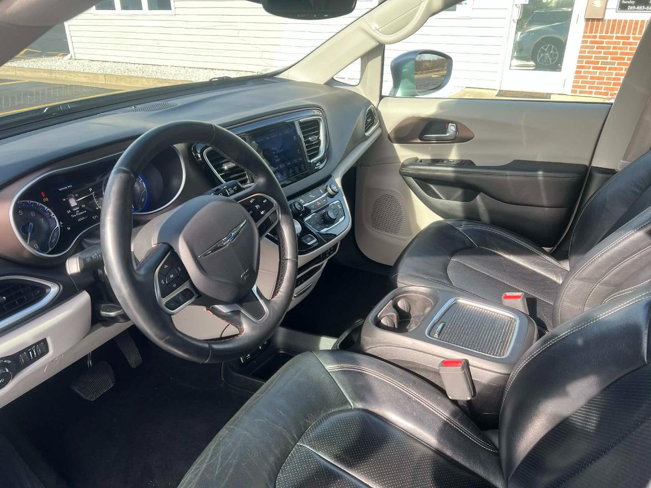 Chrysler Pacifica Touring-L Plus 2017