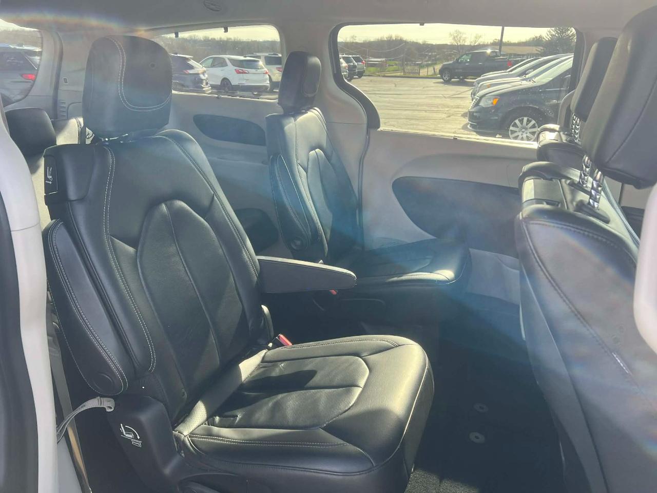 Chrysler Pacifica Touring-L Plus 2017