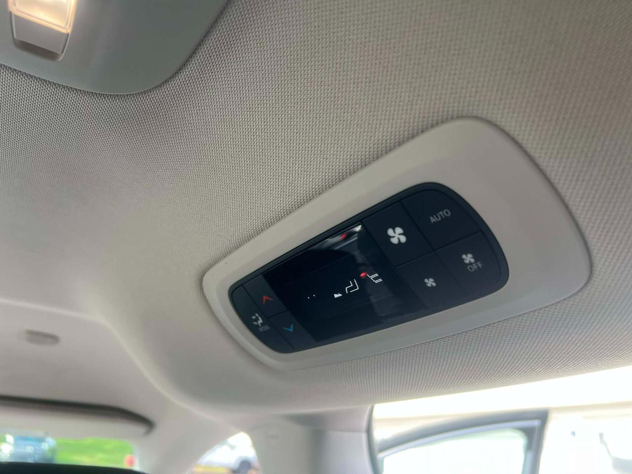 Chrysler Pacifica Touring-L Plus 2017