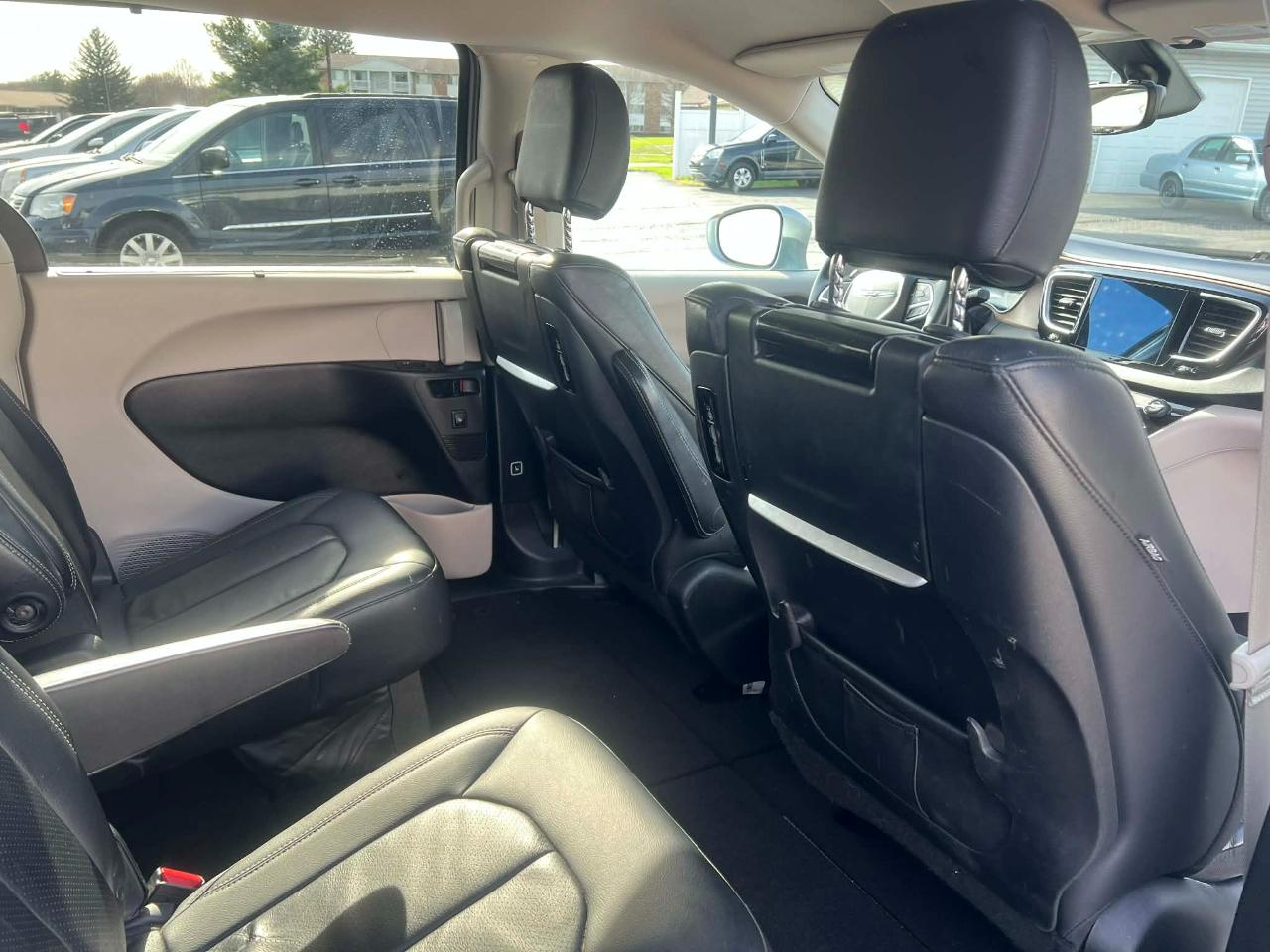 Chrysler Pacifica Touring-L Plus 2017