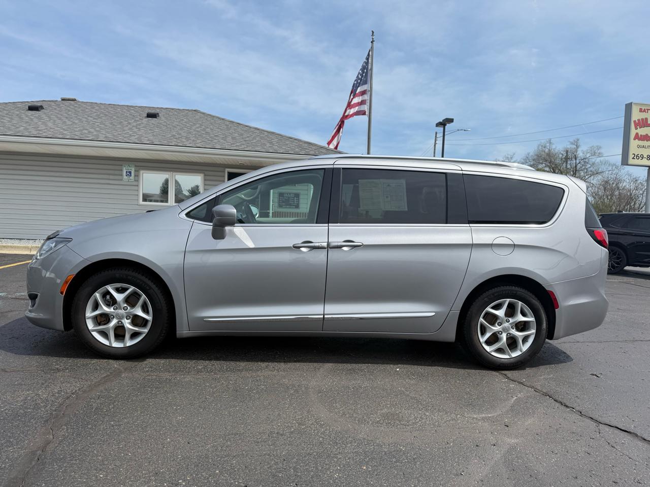 Chrysler Pacifica Touring-L Plus 2017