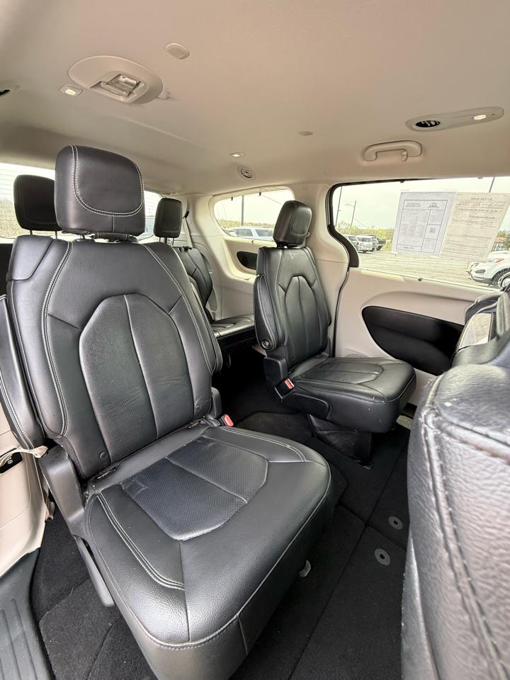 Chrysler Pacifica Touring-L Plus 2017