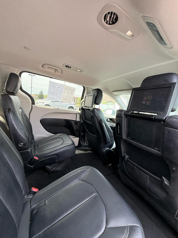 Chrysler Pacifica Touring-L Plus 2017