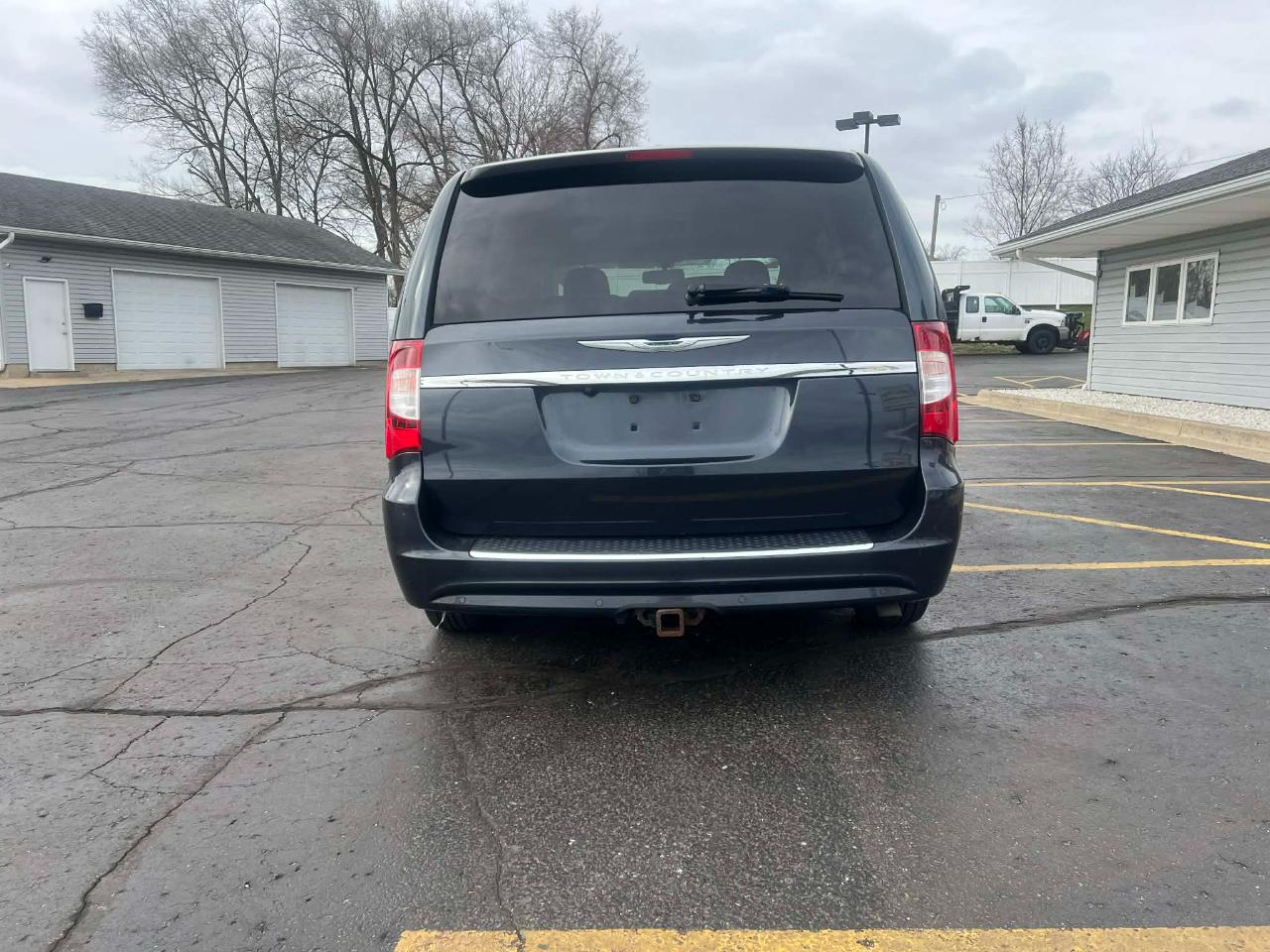 Chrysler Town & Country Touring 2013