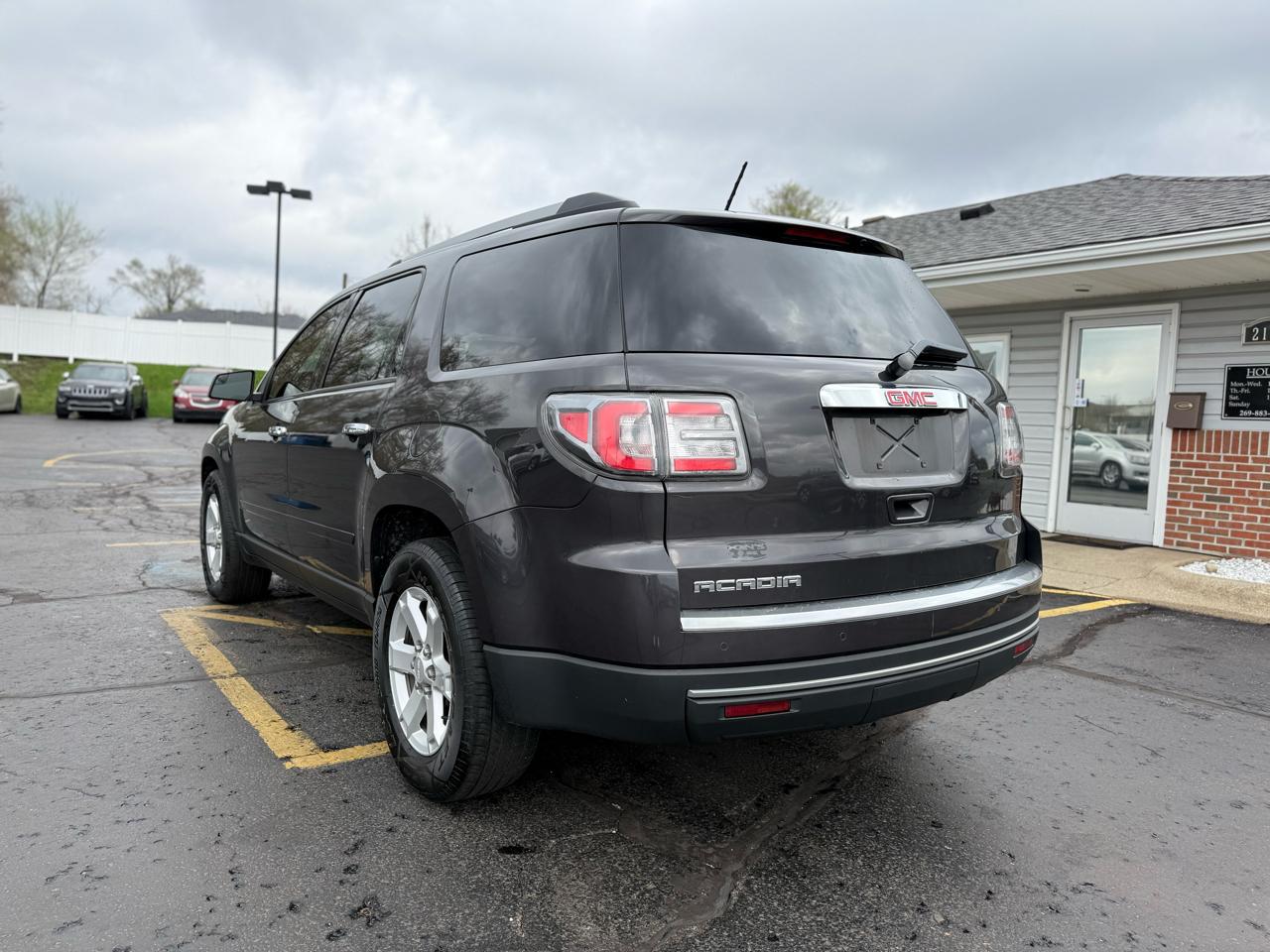 GMC Acadia SLE-2 FWD 2013