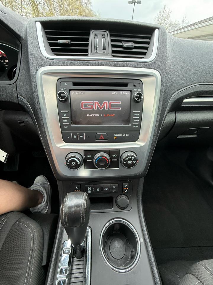 GMC Acadia SLE-2 FWD 2013