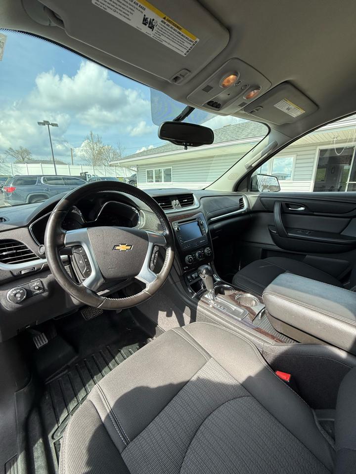 Chevrolet Traverse 1LT AWD 2015