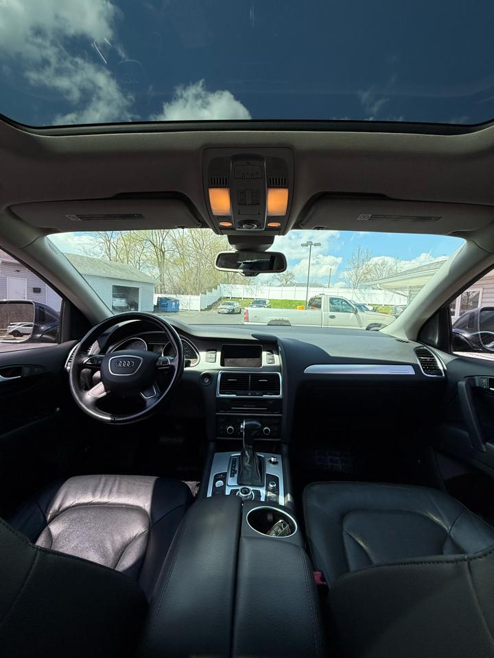 Audi Q7 3.0T Premium Plus quattro 2015