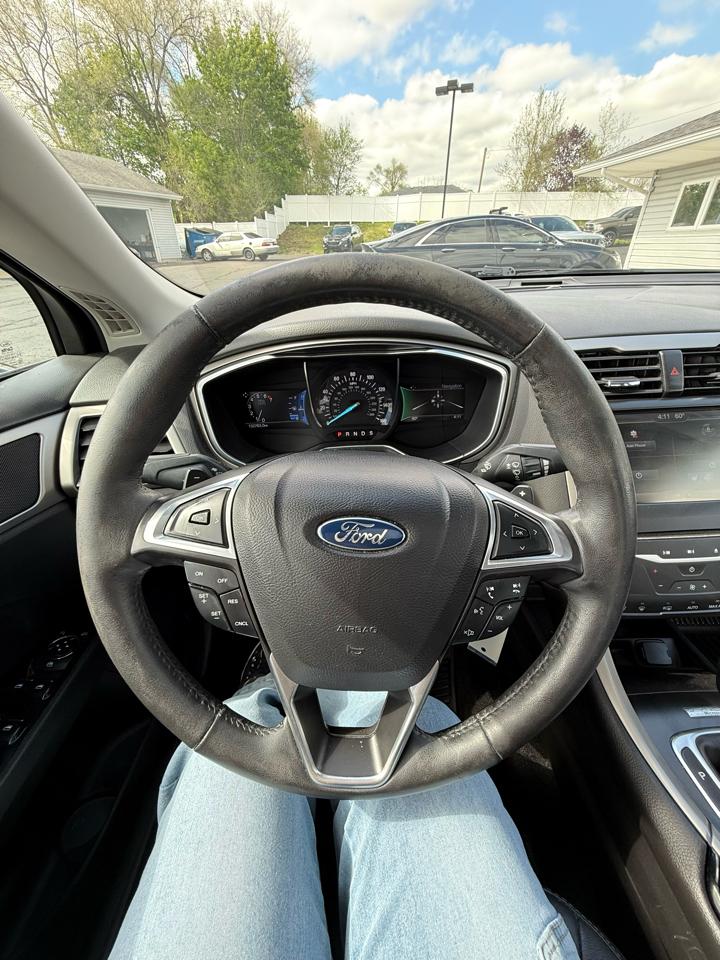 Ford Fusion SE AWD 2015