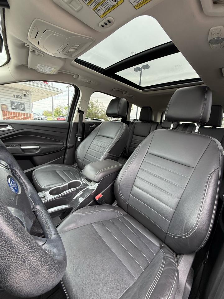 Ford Escape Titanium FWD 2014