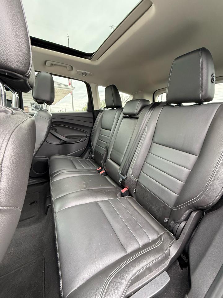 Ford Escape Titanium FWD 2014