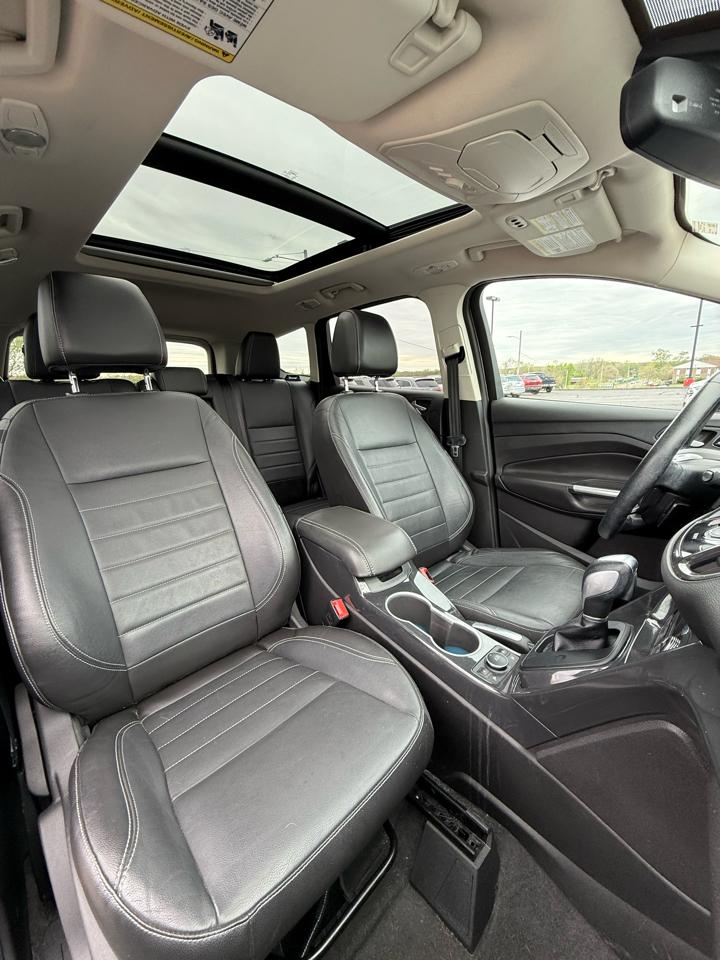 Ford Escape Titanium FWD 2014