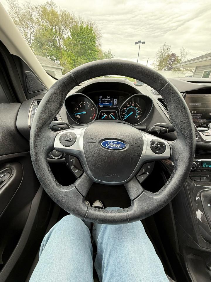 Ford Escape Titanium FWD 2014