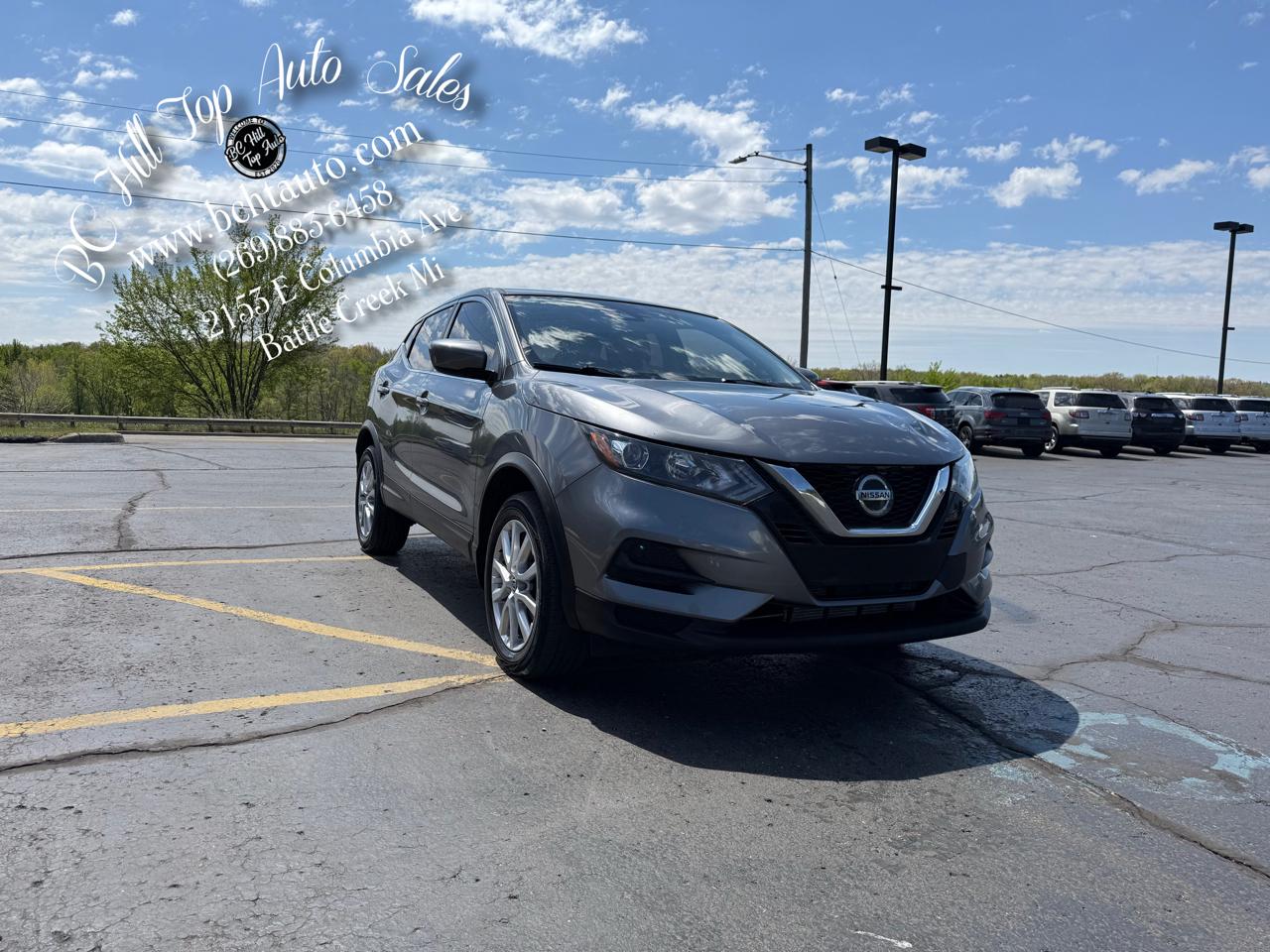 Nissan Rogue Sport S 2020