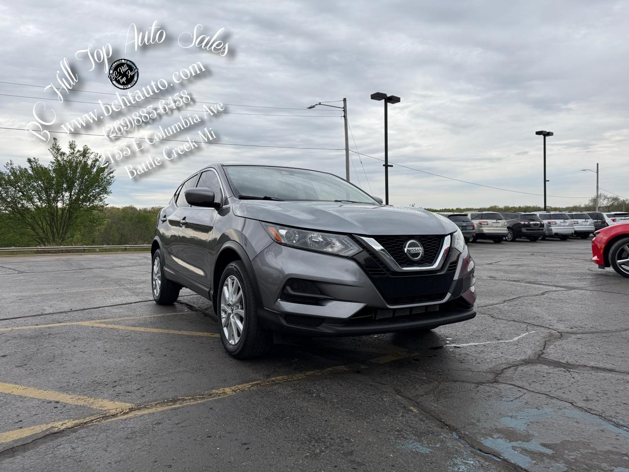 Nissan Rogue Sport S 2020