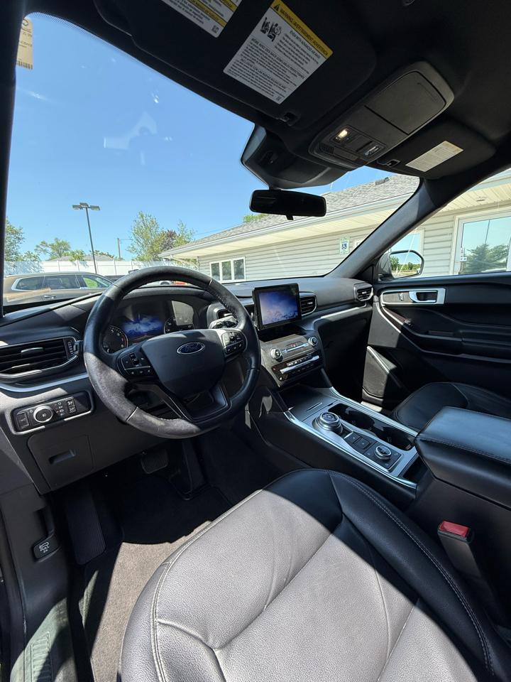 Ford Explorer XLT AWD 2020
