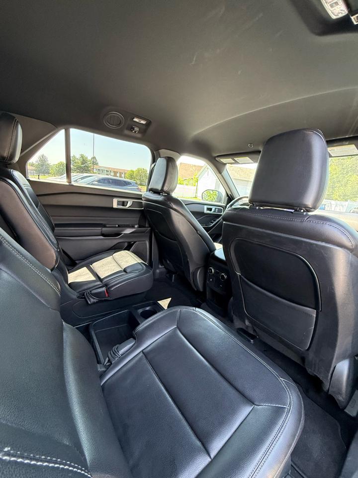 Ford Explorer XLT AWD 2020