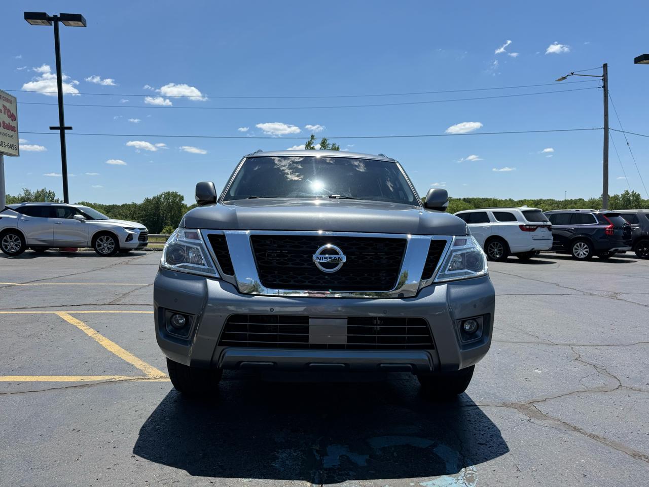 Nissan Armada SV AWD 2017